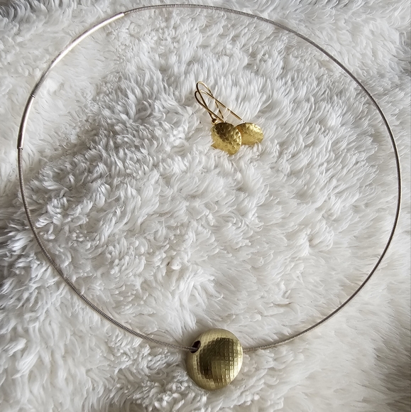 18K Yellow Gold and Sterling Silver Basket pattern McGurrin Studio Necklace - Picture 12 of 12